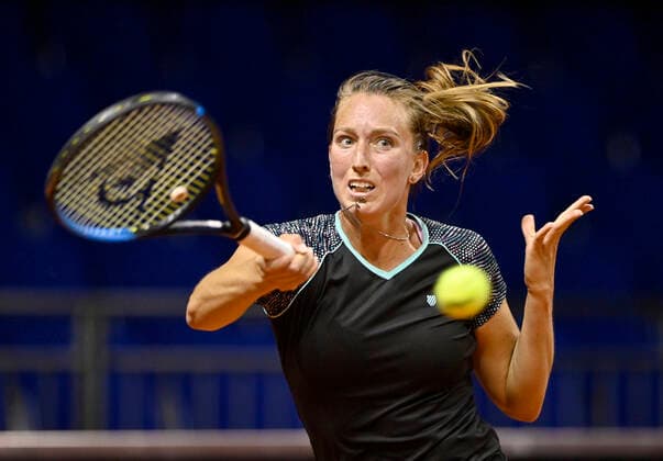 Angelica Moratelli ITA Action Qualification Round 2 Tennis Women Porsche Cup Porsche Tennis Grand Prix GP Stuttgart 2021 Porsche Arena 18 04 2021 Porsche Tennis Grand Prix Stuttgart 2021