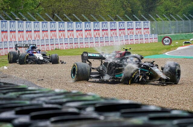 Formula 1, Emilia Romagna GP at Imola, George Russel and Valtteri Bottas crash
