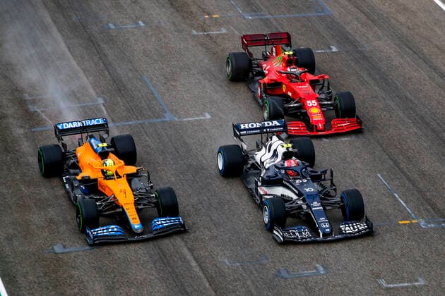 04 NORRIS Lando (gbr), McLaren MCL35M, 10 GASLY Pierre (fra), Scuderia AlphaTauri Honda AT02, 55 SAINZ Carlos (spa), Scuderia Ferrari SF21, action during the Formula 1 Pirelli Gran Premio Del Made In Italy E Dell emilia Romagna 2021 from April 16 to 18, 2021 on the Autodromo Internazionale Enzo e Dino Ferrari, in Imola, Italy - FORMULE 1 : Grand prix Emilie Romagne - Imola - Course - 18 04 2021 DPPI Panoramic 