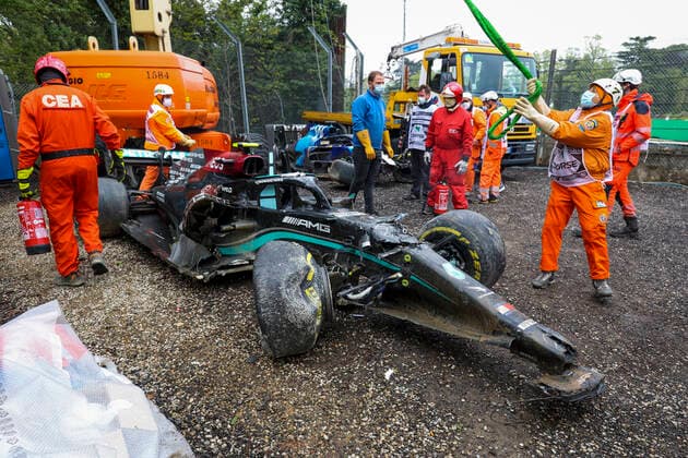Car of 77 Valtteri Bottas FIN, Mercedes AMG Petronas F1 Team after crash, F1 Grand Prix of Emilia Romagna at Autodromo Enzo e Dino Ferrari on April 18, 2021 in Imola, Italy Photo by HOCH ZWEI Imola Italy