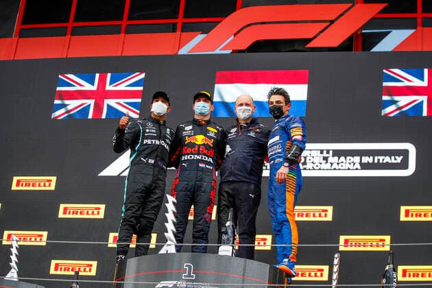 44 Lewis Hamilton GBR, Mercedes AMG Petronas F1 Team , 33 Max Verstappen NED, Red Bull Racing , 4 Lando Norris GBR, McLaren F1 Team , F1 Grand Prix of Emilia Romagna at Autodromo Enzo e Dino Ferrari on April 18, 2021 in Imola, Italy Photo by HOCH ZWEI Imola Italy
