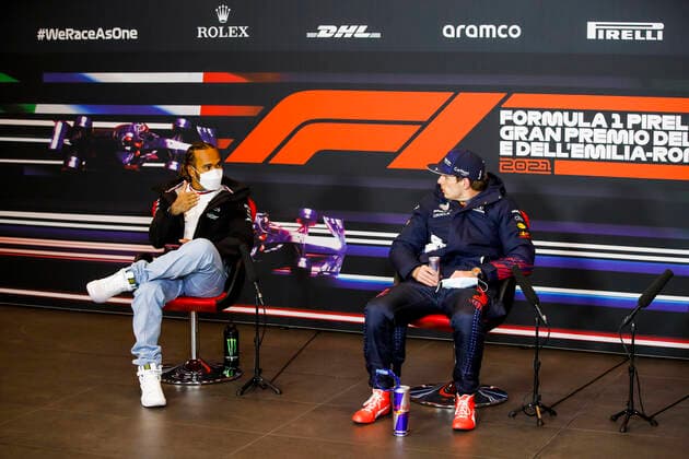 F1 Grand Prix of Emilia Romagna 44 Lewis Hamilton (GBR, Mercedes-AMG Petronas F1 Team), 33 Max Verstappen (NED, Red Bull Racing), F1 Grand Prix of Emilia Romagna at Autodromo Enzo e Dino Ferrari on April 18, 2021 in Imola, Italy. (Photo by Florent Gooden DPPI FIA Pool via HOCH ZWEI) Imola Italy Poolfoto HOCH ZWEI Pool Florent Gooden ,EDITORIAL USE ONLY