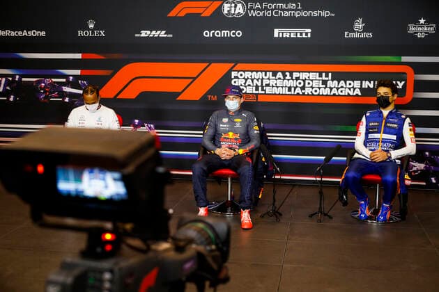F1 Grand Prix of Emilia Romagna 44 Lewis Hamilton (GBR, Mercedes-AMG Petronas F1 Team), 33 Max Verstappen (NED, Red Bull Racing), 4 Lando Norris (GBR, McLaren F1 Team), F1 Grand Prix of Emilia Romagna at Autodromo Enzo e Dino Ferrari on April 18, 2021 in Imola, Italy. (Photo by Florent Gooden DPPI FIA Pool via HOCH ZWEI) Imola Italy Poolfoto HOCH ZWEI Pool Florent Gooden ,EDITORIAL USE ONLY