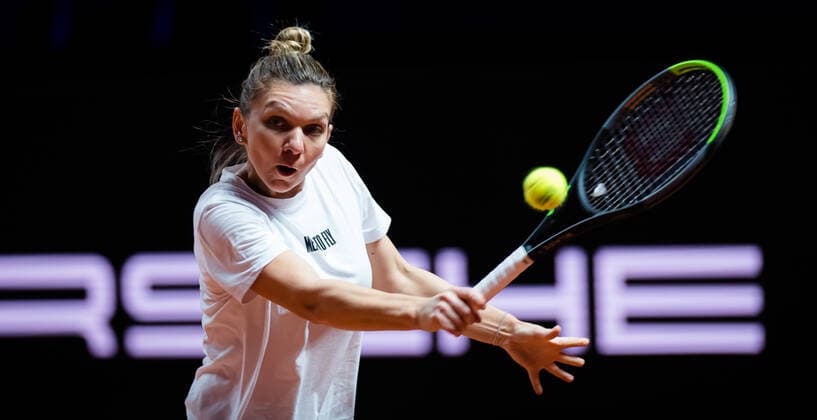 April 18, 2021, STUTTGART, GERMANY: Simona Halep of Romania during practice ahead of the 2021 Porsche Tennis Grand Prix WTA, Tennis Damen 500 tournament STUTTGART GERMANY - ZUMAa181 20210418_zaa_a181_254 Copyright: xRobxPrangex