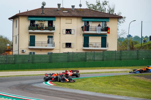 VERSTAPPEN Max (ned), Red Bull Racing Honda RB16B, LECLERC Charles (mco), Scuderia Ferrari SF21, action restart during the Formula 1 Pirelli Gran Premio Del Made In Italy E Dell Emilia Romagna 2021 from April 16 to 18, 2021 on the Autodromo Internazionale Enzo e Dino Ferrari, in Imola, Italy - FORMULE 1 : Grand prix Emilie Romagne - Imola - Course - 18 04 2021 DPPI Panoramic 