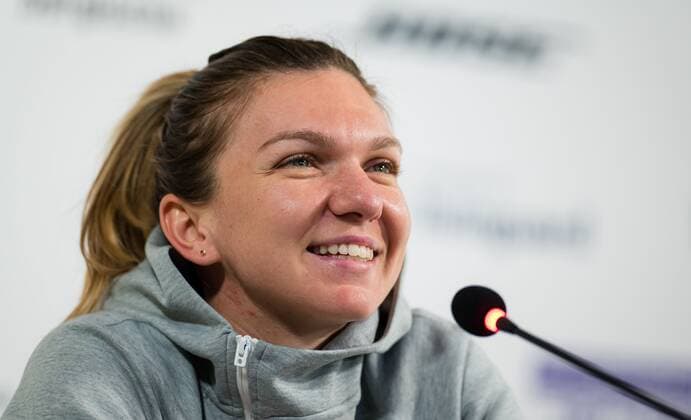 Mandatory Credit: Photo by Rob Prange Shutterstock (11864525bc) Simona Halep of Romania talks to the media ahead of the 2021 Porsche Tennis Grand Prix WTA, Tennis Damen 500 tournament Porsche Tennis Grand Prix, Tennis, Stuttgart, Germany - 19 Apr 2021 Porsche Tennis Grand Prix, Tennis, Stuttgart, Germany - 19 Apr 2021  Copyright: xRobxPrange Shutterstockx 11864525bc