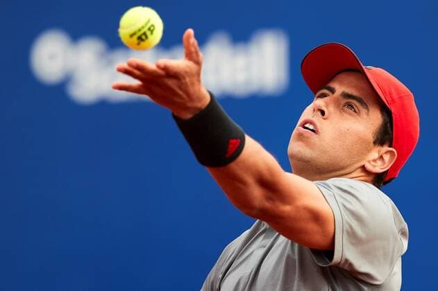 Spanish tennis player Jaume Munar in action against Brazilian Thiago Monteiro during the Barcelona Open Banc Sabadell tennis tournament at Real Club de Tenis in Barcelona, Catalonia, Spain, 19 April 2021. Barcelona Open Banc Sabadell tennis tournament: Thiago Monteiro vs Jaume Munar !ACHTUNG: NUR REDAKTIONELLE NUTZUNG!  Copyright: xAlejandroxGarciax GRAF7880 20210419-637544565652049434