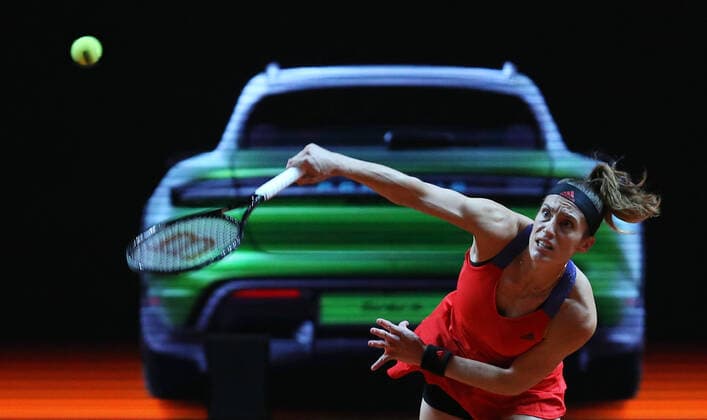 BAU 19 04 2021 Stuttgart Tennis Porsche Tennis Grand Prix, Andrea PETKOVIC GER in the background the winning car