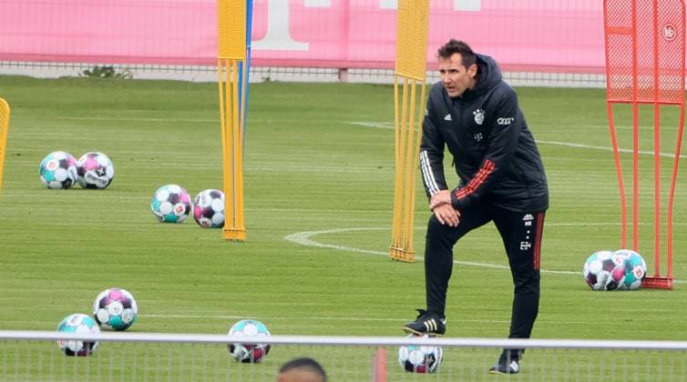 19 04 2021, FC Bayern Training,Munich , Sport, in picture Miroslav Klose FCB