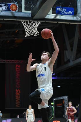 Maik Kotsar Hamburg Towers , Niners Chemnitz vs Hamburg Towers, 19 04 2021, easycredit Basketball Bundesliga, GER, Season 2020 21 Niners Chemnitz vs Hamburg Towers, 19 04 2021, easycredit Basketball Bundesliga, GER, Season 2020 21 Chemnitz Copyright: xBertxHarzer xEibner-xPressefotox