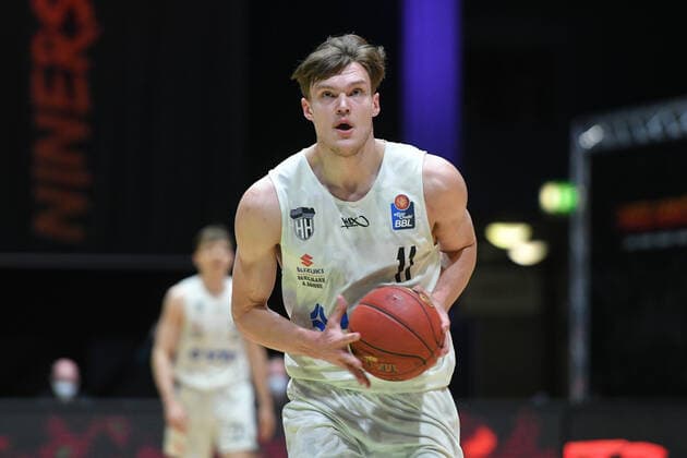 Maik Kotsar Hamburg Towers , Niners Chemnitz vs Hamburg Towers, 19 04 2021, easycredit Basketball Bundesliga, GER, Season 2020 21 Niners Chemnitz vs Hamburg Towers, 19 04 2021, easycredit Basketball Bundesliga, GER, Season 2020 21 Chemnitz Copyright: xBertxHarzer xEibner-xPressefotox
