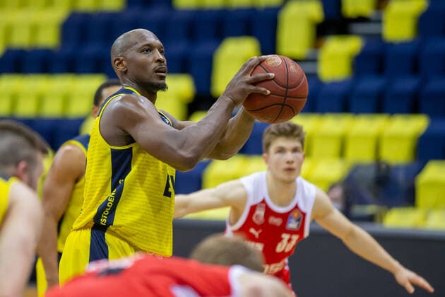 Oldenburg, Lower Saxony, DEU, 19 04 2021, Rickey Paulding EWE Baskets Oldenburg EWE Baskets Oldenburg vs Brose Bamberg 1 Basketball Bundesliga Saison 2020 2021, 29 Spieltag, Grosse EWE Arena EWE Baskets Oldenburg vs Brose Bamberg www.andreas-burmann.de