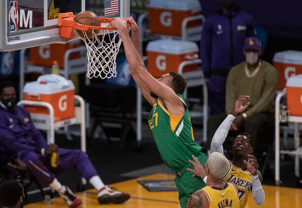 April 19, 2021, Los Angeles, California, USA: Rudy Gobert 27 of the Utah Jazz dunks the ball during their regular season NBA, Basketball Herren, USA game with the Los Angeles Lakers on Monday April 19, 2021 at the Staples Center in Los Angeles, California. Lakers lose to Jazz, 97-111. PI Los Angeles USA - ZUMAp124 20210419_zaa_p124_013 Copyright: xJAVIERxROJASx