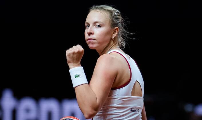 Mandatory Credit: Photo by Rob Prange Shutterstock (11864527ao) Anett Kontaveit of Estonia in action during her first-round match at the 2021 Porsche Tennis Grand Prix WTA, Tennis Damen 500 tournament Porsche Tennis Grand Prix, Tennis, Stuttgart, Germany - 20 Apr 2021 Porsche Tennis Grand Prix, Tennis, Stuttgart, Germany - 20 Apr 2021  Copyright: xRobxPrange Shutterstockx 11864527ao