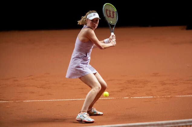 2021 Porsche Tennis Grand Prix Ekaterina Alexandrova , Russia
