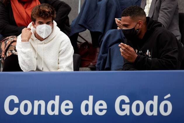 FC Barcelona, Barca s player Riqui Puig (L) attends the Barcelona Open Banc Sabadell - Conde de Godo tournament second round game between Pablo Andujar and Roberto Bautista in Barcelona, Catalonia, Spain, 20 April 2021. Barcelona Open Banc Sabadell - Conde de Godo !ACHTUNG: NUR REDAKTIONELLE NUTZUNG!  Copyright: xAlejandroxGarcíax GRAF8823 20210420-637545451915705272