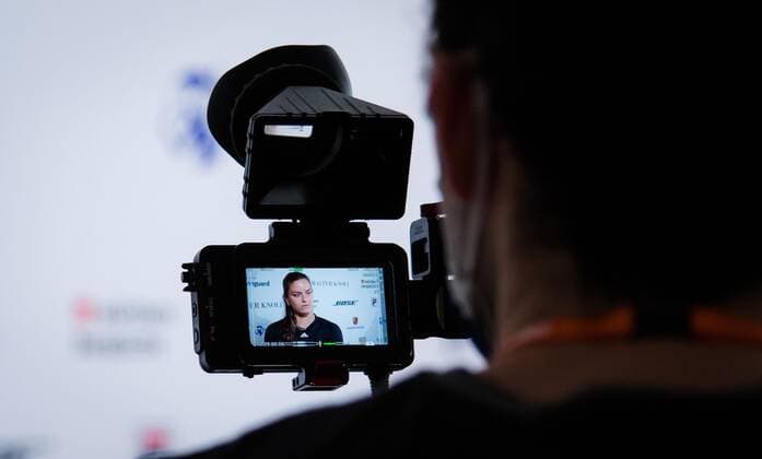 Mandatory Credit: Photo by Rob Prange Shutterstock (11864527ev) Maria Sakkari of Greece talks to the media at the 2021 Porsche Tennis Grand Prix WTA, Tennis Damen 500 tournament Porsche Tennis Grand Prix, Tennis, Stuttgart, Germany - 20 Apr 2021 Porsche Tennis Grand Prix, Tennis, Stuttgart, Germany - 20 Apr 2021  Copyright: xRobxPrange Shutterstockx 11864527ev
