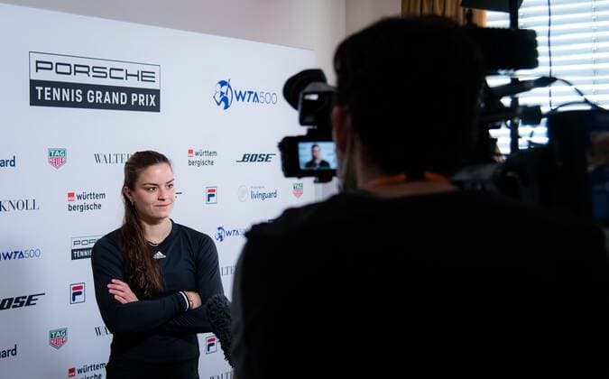 Mandatory Credit: Photo by Rob Prange Shutterstock (11864527ew) Maria Sakkari of Greece talks to the media at the 2021 Porsche Tennis Grand Prix WTA, Tennis Damen 500 tournament Porsche Tennis Grand Prix, Tennis, Stuttgart, Germany - 20 Apr 2021 Porsche Tennis Grand Prix, Tennis, Stuttgart, Germany - 20 Apr 2021  Copyright: xRobxPrange Shutterstockx 11864527ew
