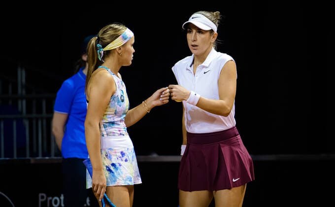 April 20, 2021, STUTTGART, GERMANY: Belinda Bencic of Switzerland & Sofia Kenin of the United States playing doubles at the 2021 Porsche Tennis Grand Prix WTA, Tennis Damen 500 tournament STUTTGART GERMANY - ZUMAa181 20210420_zaa_a181_123 Copyright: xRobxPrangex