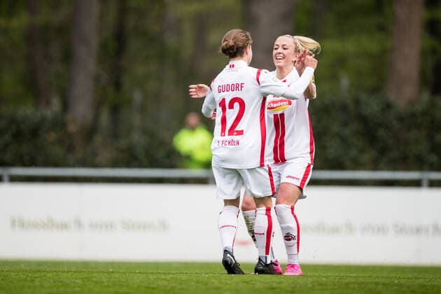 2 Frauen Fussball Bundesliga, 1 FC Koeln FC Ingolstadt 21 04 2021 Alicia Sophie Gudorf 12, 1 FC Koeln scores 2 0 after Mandy Islackers assist 8, 1 FC Koeln cheers 2 Frauen Fussball Bundesliga, 1 FC Koeln FC Ingolstadt, Koeln, Geissbockheim DFL REGULATIONS PROHIBIT ANY USE OF PHOTOGRAPHS AS IMAGE SEQUENCES AND OR QUASI VIDEO Copyright: xBEAUTIFULxSPORTS Wunderlx
