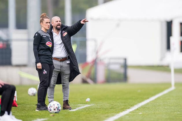2 Frauen Fussball Bundesliga, 1 FC Koeln FC Ingolstadt 21 04 2021 Mirella Junker Co Trainer 1 FC Koeln , Sascha Glass Trainer 1 FC Koeln 2 Frauen Fussball Bundesliga, 1 FC Koeln FC Ingolstadt, Koeln, Geissbockheim DFL REGULATIONS PROHIBIT ANY USE OF PHOTOGRAPHS AS IMAGE SEQUENCES AND OR QUASI VIDEO Copyright: xBEAUTIFULxSPORTS Wunderlx