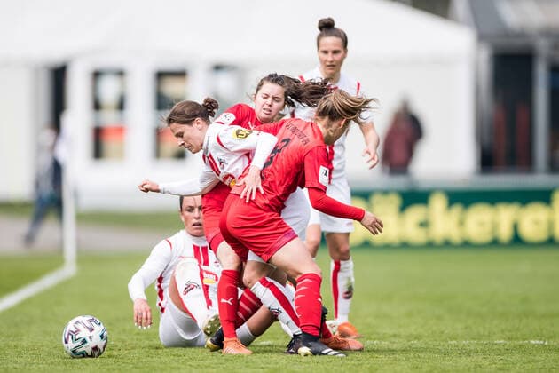 2 Women Football Bundesliga, 1 FC Koeln FC Ingolstadt 21 04 2021 Alicia Sophie Gudorf 12, 1 FC Koeln , Alina Mailbeck 8, FC Ingolstadt 2 Women Football Bundesliga, 1 FC Koeln FC Ingolstadt, Koeln, Geissbockheim DFL REGULATIONS PROHIBIT ANY USE OF PHOTOGRAPHS AS IMAGE SEQUENCES AND OR QUASI VIDEO Copyright: xBEAUTIFULxSPORTS Wunderlx