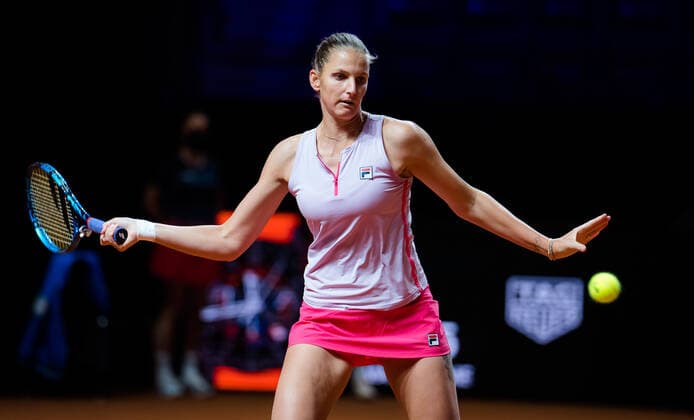 April 21, 2021, STUTTGART, GERMANY: Karolina Pliskova of the Czech Republic in action during her first-round match at the 2021 Porsche Tennis Grand Prix WTA, Tennis Damen 500 tournament against Tamara Korpatsch of Germany STUTTGART GERMANY - ZUMAa181 20210421_zaa_a181_012 Copyright: xRobxPrangex