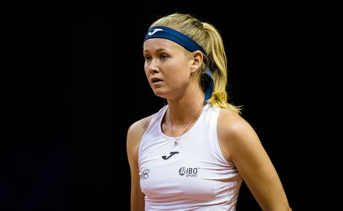 April 21, 2021, STUTTGART, GERMANY: Marie Bouzkova of the Czech Republic in action during her first-round match at the 2021 Porsche Tennis Grand Prix WTA, Tennis Damen 500 tournament against Marketa Vondrousova of the Czech Republic STUTTGART GERMANY - ZUMAa181 20210421_zaa_a181_086 Copyright: xRobxPrangex
