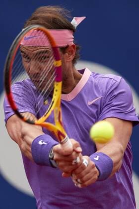 Spanish tennis player Rafael Nadal in action against Belorussian tennis player Ilya Ivaschka during the Barcelona Open Banc Sabadell - Conde de Godo tournament round of 32 in Barcelona, Catalonia, Spain, 21 April 2021. Barcelona Open Banc Sabadell - Conde de Godo !ACHTUNG: NUR REDAKTIONELLE NUTZUNG!  Copyright: xAlejandroxGarcíax GRAFCAT1791 20210421-637546292217444385