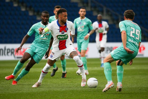 21 04 2021 France, Paris Coupe de France 20 21 quarter-final Paris Saint Germain Angers SCO v l , Neymar Paris Saint Germain , Vincent Manceau Angers SCO Photo Antonio Borga Copyright: AntonioxBorga