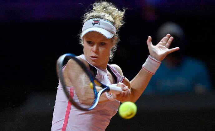 Laura SIEGEMUND GER Action Round of 16 Tennis Women Porsche Cup Porsche Tennis Grand Prix GP Stuttgart 2021 Porsche Arena 21 04 2021 Porsche Tennis Grand Prix Stuttgart 2021