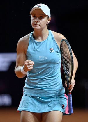 Ashleigh Barty AUS Action cheers point win Round of 16 Tennis Women Porsche Cup Porsche Tennis Grand Prix GP Stuttgart 2021 Porsche Arena 21 04 2021 Porsche Tennis Grand Prix Stuttgart 2021