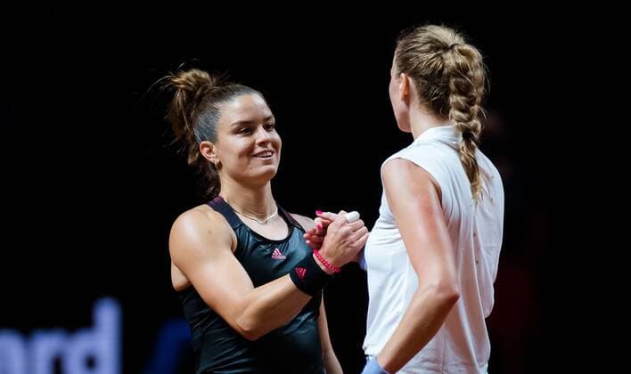 Mandatory Credit: Photo by Rob Prange Shutterstock (11864528gg) Maria Sakkari of Greece & Petra Kvitova of the Czech Republic at the net after their second-round match at the 2021 Porsche Tennis Grand Prix WTA, Tennis Damen 500 tournament Porsche Tennis Grand Prix, Tennis, Stuttgart, Germany - 21 Apr 2021 Porsche Tennis Grand Prix, Tennis, Stuttgart, Germany - 21 Apr 2021  Copyright: xRobxPrange Shutterstockx 11864528gg