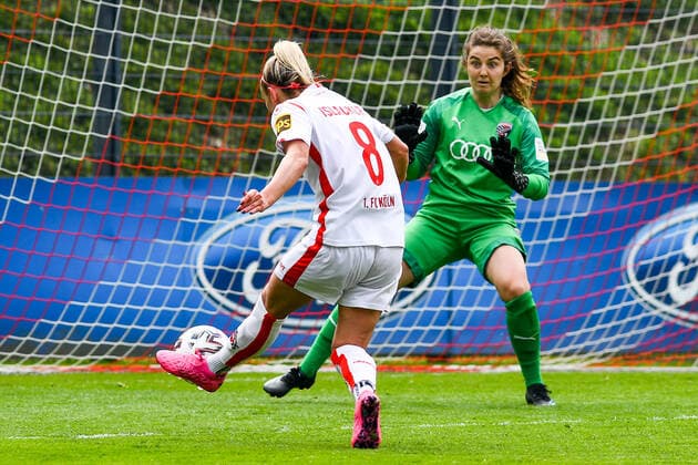 v li Mandy Islacker Cologne, 8 at goal, action, game scene, 21 04 2021, Cologne Germany , Football, 2 Women Bundesliga Süd, 1 FC Köln FC Ingolstadt, DFB DFL REGULATIONS PROHIBIT ANY USE OF PHOTOGRAPHS AS IMAGE SEQUENCES AND OR QUASI VIDEO xmhx
