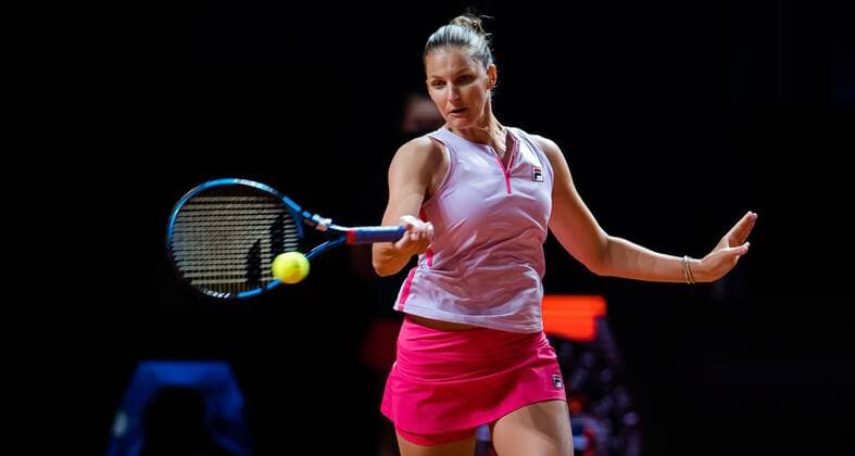 Mandatory Credit: Photo by Rob Prange Shutterstock (11864529l) Karolina Pliskova of the Czech Republic in action during her second-round match at the 2021 Porsche Tennis Grand Prix WTA, Tennis Damen 500 tournament Porsche Tennis Grand Prix, Tennis, Stuttgart, Germany - 22 Apr 2021 Porsche Tennis Grand Prix, Tennis, Stuttgart, Germany - 22 Apr 2021  Copyright: xRobxPrange Shutterstockx 11864529l