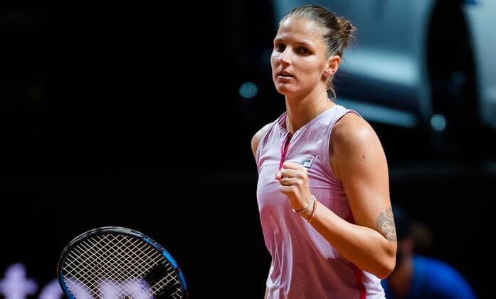 Mandatory Credit: Photo by Rob Prange Shutterstock (11864529ad) Karolina Pliskova of the Czech Republic in action during her second-round match at the 2021 Porsche Tennis Grand Prix WTA, Tennis Damen 500 tournament Porsche Tennis Grand Prix, Tennis, Stuttgart, Germany - 22 Apr 2021 Porsche Tennis Grand Prix, Tennis, Stuttgart, Germany - 22 Apr 2021  Copyright: xRobxPrange Shutterstockx 11864529ad