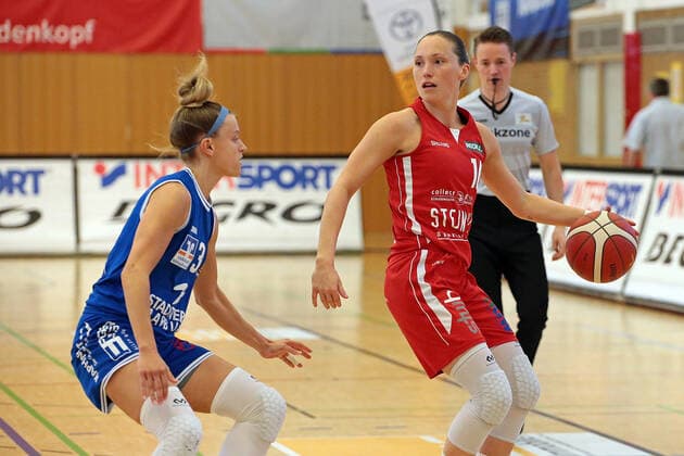 22 04 2021, xovx, Basketball Damen Bundesliga Playoffs Spiel um Platz 3, Spiel 1, BC pharmaserv Marburg Herner TC v l Alexandra Wilke BC Pharmaserv Marburg , Chloe Bully Herner TC Marburg Sporthalle Georg Gaßmann Stadion Hessen Deutschland DE