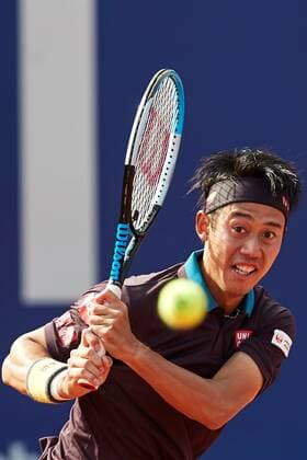 Japanese tennis player Kei Nishikori in action against Spanish tennis player Rafael Nadal during the Barcelona Open Banc Sabadell - Conde de Godo tournament round of 16 tennis match in Barcelona, Spain, 22 April 2021. Rafael Nadal vs Kei Nishikori !ACHTUNG: NUR REDAKTIONELLE NUTZUNG!  Copyright: xAlejandroxGarcíax GRAFCAT1902 20210422-637547158339724546