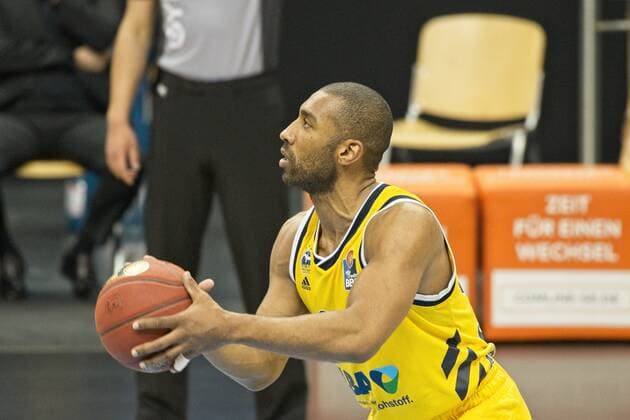 Jayson Granger Alba 33, 22 04 2021, BBL, Alba Berlin vs Basketball Loewen Braunschweig, at the Mercedes Benz Arena, GER, Berlin, 22 04 2021, BBL, Alba vs Basketball Loewen Braunschweig Berlin Copyright: xUwexKoch Eibner-Pressefotox EP_UKH