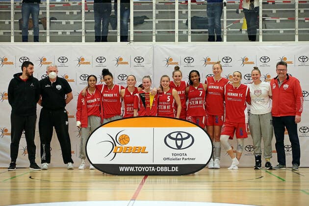 22 04 2021, xovx, Basketball Damen Bundesliga Playoffs Spiel um Platz 3, Spiel 1, BC pharmaserv Marburg Herner TC Der Herner TV gewinnt den 4 Platz der Deutschen Meisterschaft Marburg Sporthalle Georg Gaßmann Stadion Hessen Deutschland DE