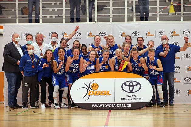 22 04 2021, xovx, Basketball Damen Bundesliga Playoffs Spiel um Platz 3, Spiel 1, BC pharmaserv Marburg Herner TC The BC Marbiurg wins the 3 place of the German Championship Marburg Sporthalle Georg Gaßmann Stadion Hessen Germany EN