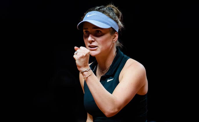 April 22, 2021, STUTTGART, GERMANY: Elina Svitolina of the Ukraine in action during her second-round match at the 2021 Porsche Tennis Grand Prix WTA, Tennis Damen 500 tournament against Angelique Kerber of Germany STUTTGART GERMANY - ZUMAa181 20210422_zaa_a181_222 Copyright: xRobxPrangex