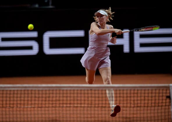 2021 Porsche Tennis Grand Prix Ekaterina Alexandrova , Russia