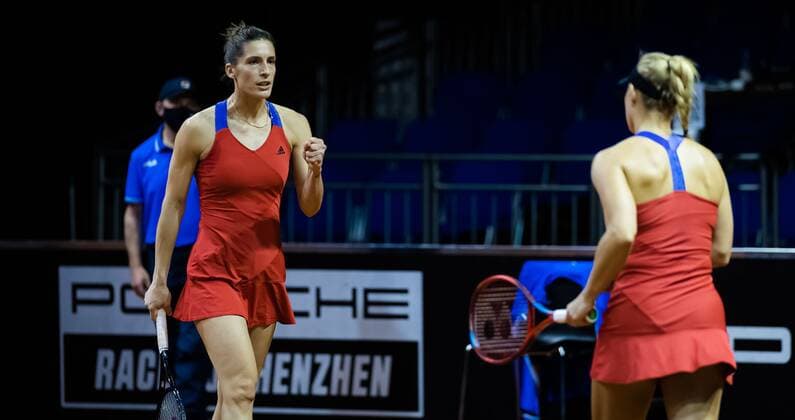Mandatory Credit: Photo by Rob Prange Shutterstock (11864530ah) Angelique Kerber & Andrea Petkovic of Germany playing doubles at the 2021 Porsche Tennis Grand Prix WTA, Tennis Damen 500 tournament Porsche Tennis Grand Prix, Tennis, Stuttgart, Germany - 23 Apr 2021 Porsche Tennis Grand Prix, Tennis, Stuttgart, Germany - 23 Apr 2021  Copyright: xRobxPrange Shutterstockx 11864530ah