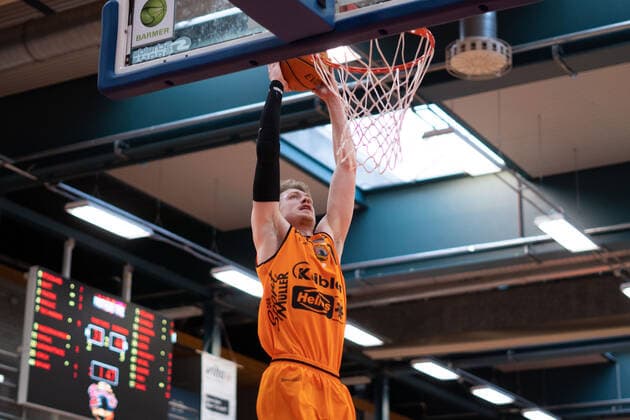 Jonas Niedermanner Wiha Panthers Schwenningen 9 wiha Panthers Schwenningen vs Eisbaeren Bremerhaven, Basketball, BARMER 2 BASKETBALL BUNDESLIGA, Playoff Group 2, Matchday 3, 2020 2021, 23 04 2021, wiha Panthers Schwenningen vs Eisbaeren Bremerhaven, Basketball, BARMER 2 BASKETBALL BUNDESLIGA, Playoff Group, Matchday 3, 2020 2021, 23 04 2021, Villingen Schwenningen Copyright: xMiclasxHaasis Eibner-Pressefotox EP_mhs