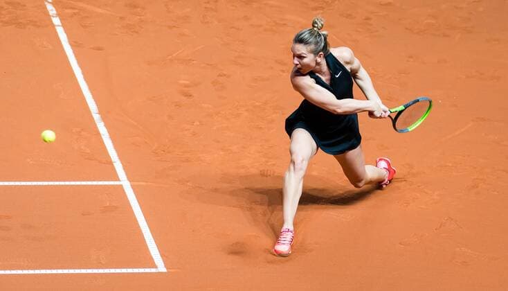 Mandatory Credit: Photo by Rob Prange Shutterstock (11864530bs) Simona Halep of Romania in action during the quarter-final at the 2021 Porsche Tennis Grand Prix WTA, Tennis Damen 500 tournament Porsche Tennis Grand Prix, Tennis, Stuttgart, Germany - 23 Apr 2021 Porsche Tennis Grand Prix, Tennis, Stuttgart, Germany - 23 Apr 2021  Copyright: xRobxPrange Shutterstockx 11864530bs