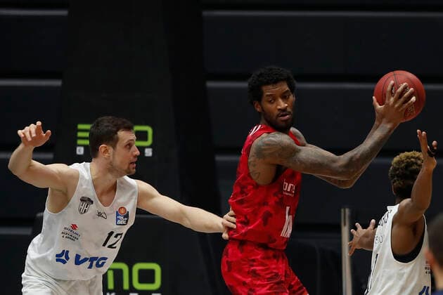 Germany , Hamburg, edel optics de Arena , 23 04 2021, emspor, emonline, despor, deonline, Hamburg Towers vs s Oliver Wuerzburg, easyCredit BBL, 30 Spieltag Bild v l Copyright: HMBxMedia JulienxBecker