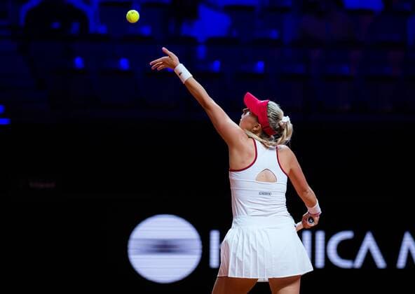 Mandatory Credit: Photo by Rob Prange Shutterstock (11864530cl) Anett Kontaveit of Estonia in action during the quarter-final at the 2021 Porsche Tennis Grand Prix WTA, Tennis Damen 500 tournament Porsche Tennis Grand Prix, Tennis, Stuttgart, Germany - 23 Apr 2021 Porsche Tennis Grand Prix, Tennis, Stuttgart, Germany - 23 Apr 2021  Copyright: xRobxPrange Shutterstockx 11864530cl