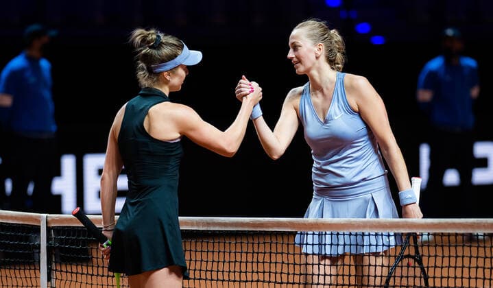 April 23, 2021, STUTTGART, GERMANY: Elina Svitolina of the Ukraine & Petra Kvitova of the Czech Republic at the net after their quarter-final at the 2021 Porsche Tennis Grand Prix WTA, Tennis Damen 500 tournament STUTTGART GERMANY - ZUMAa181 20210423_zaa_a181_113 Copyright: xRobxPrangex
