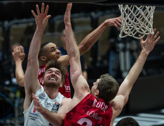 Hamburg Towers vs BS Oliver würzburg 95 83 23 04 2021, Hamburg edel optic Arena Hamburg Towers vs BS Oliver würzburg 95 83 Patrick Spencer Hamburg Towers vs Brekkott Chapman S Oliver Würzburg Â